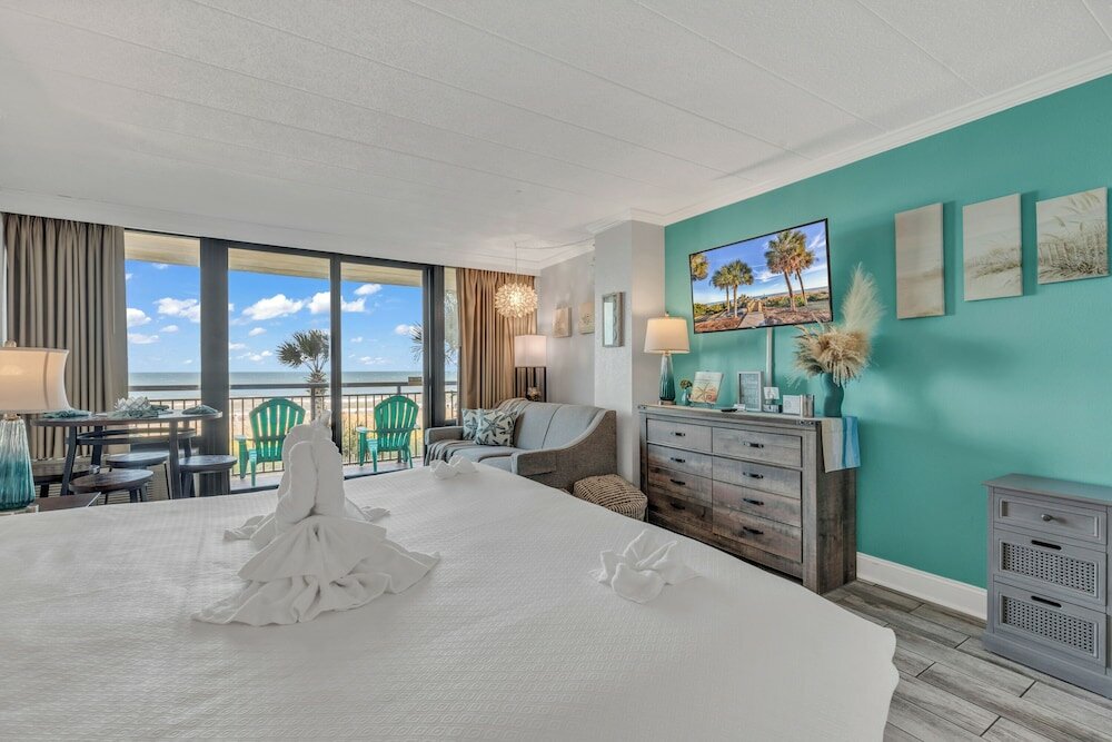 Фото The Caravelle Resort