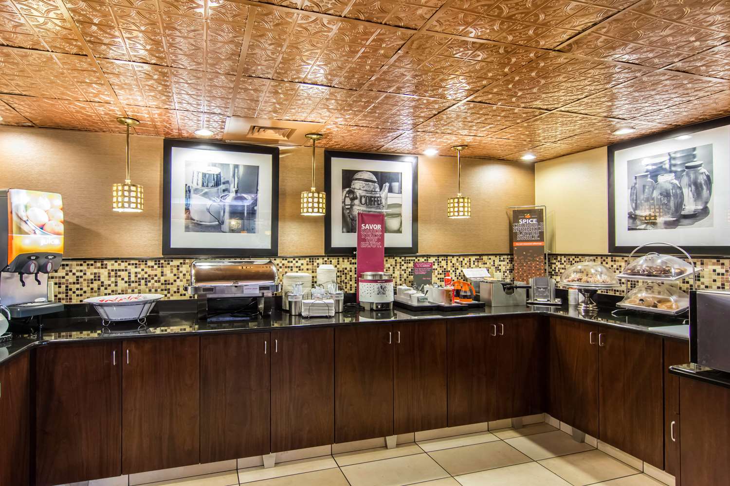 Фото Hampton Inn South Hill