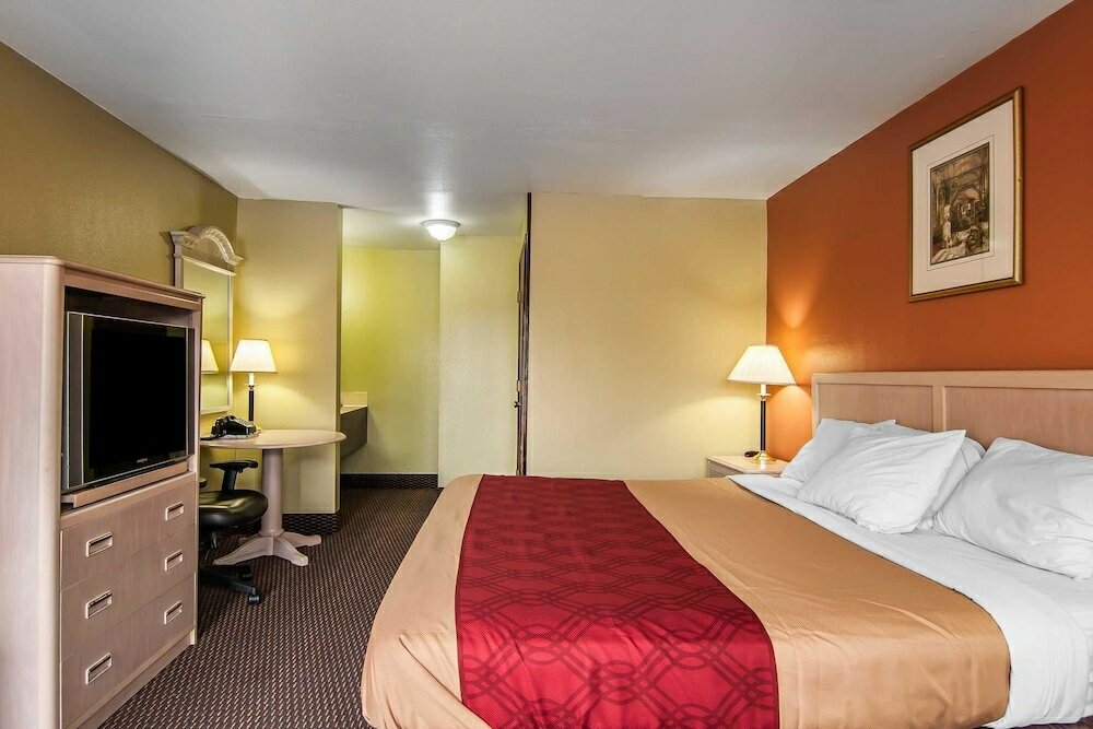 Фото Rodeway Inn Willamette River