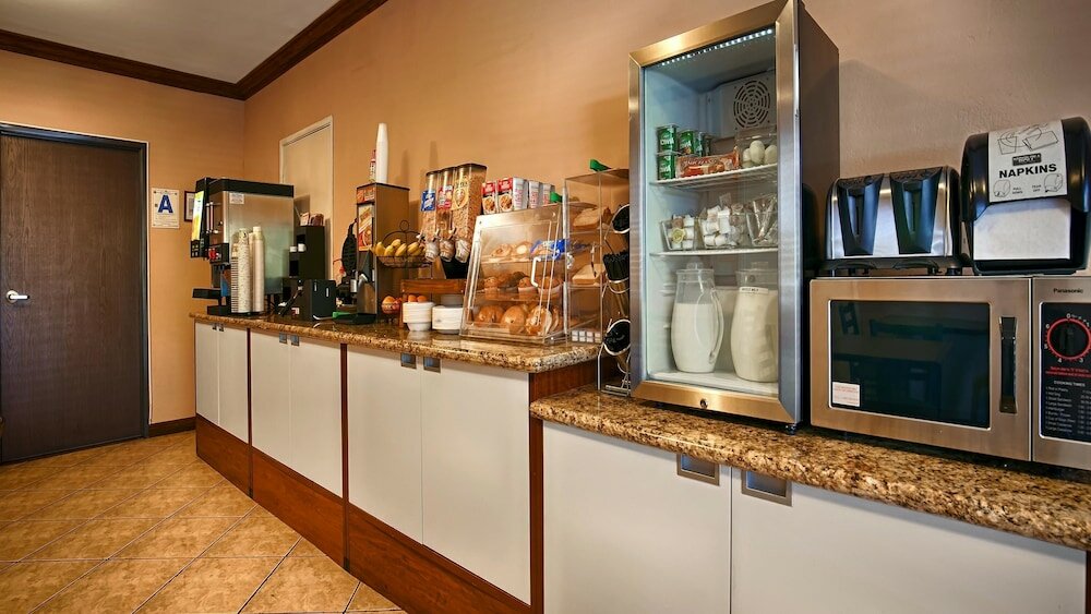 Фото Best Western Santee Lodge