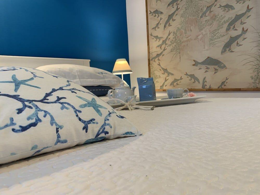 Фото White House Luxury Hospitality