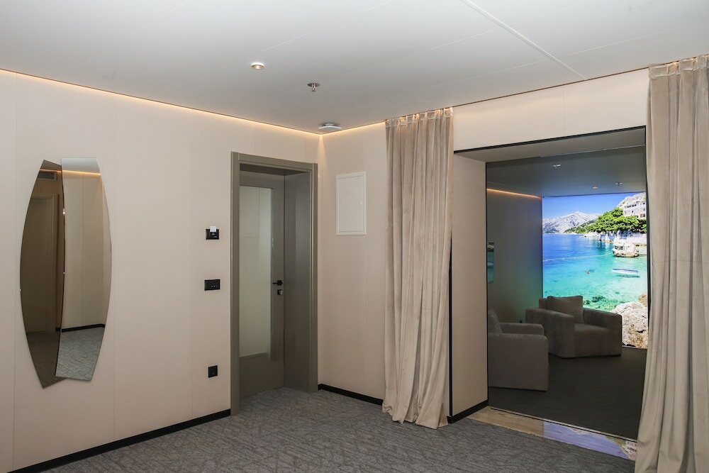 Фото Hotel Medistone