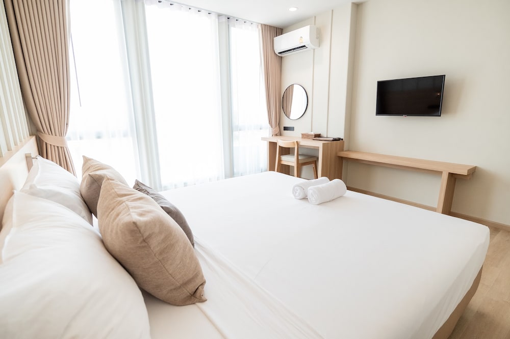 Фото Pillows Boutique Hotel