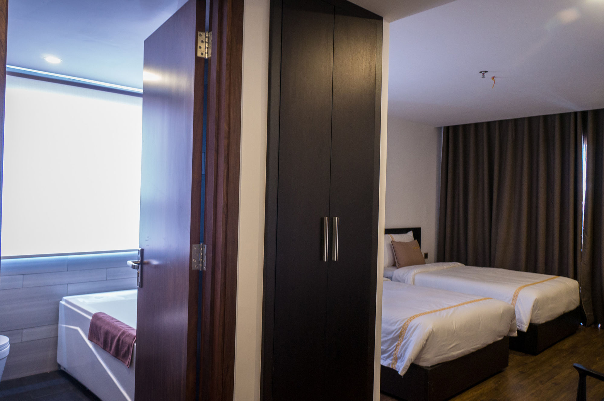 Фото Meriton Hotel Nha Trang