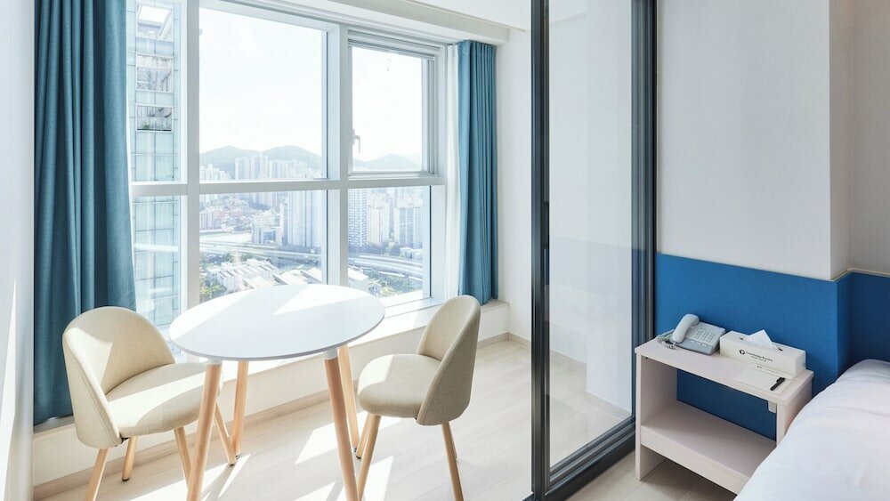 Фото Travelodge Suites Busan Centum