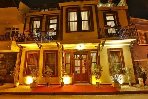 Гостиница Mimoza Butik Otel Buyukada в Адаларе