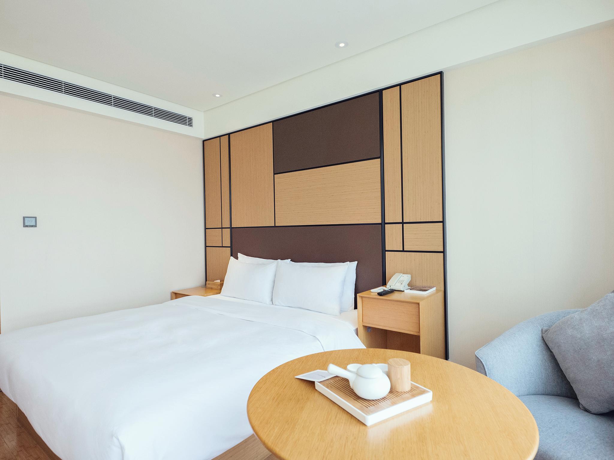 Фото Ji Hotel Lujiazui Babaiban