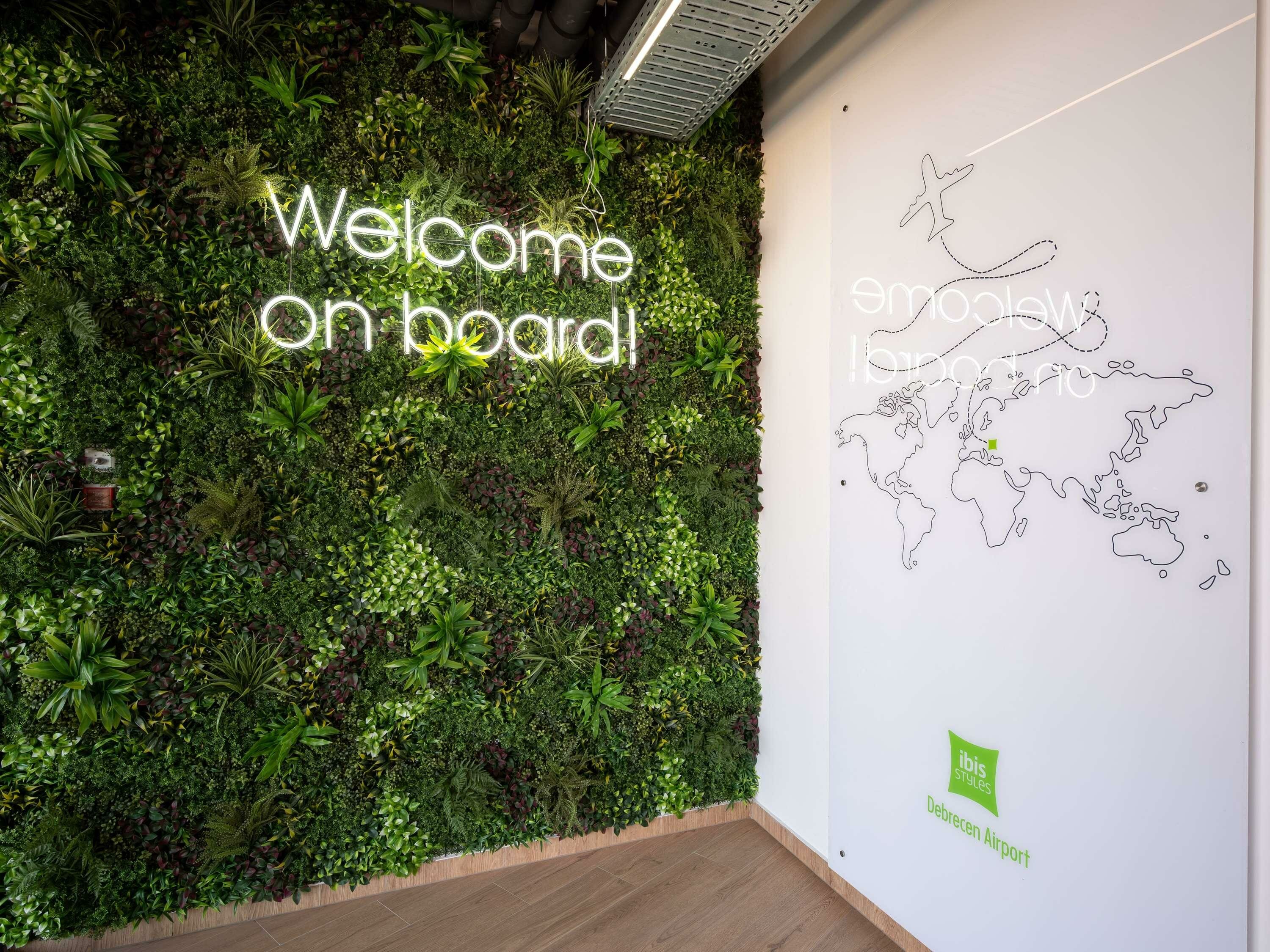 Фото 69403059025