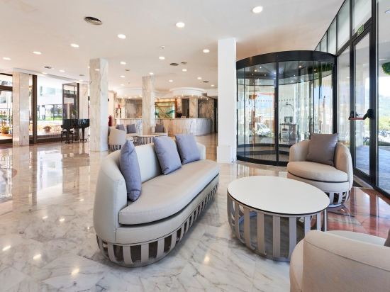 Фото Hotel & SPA S'entrador Playa