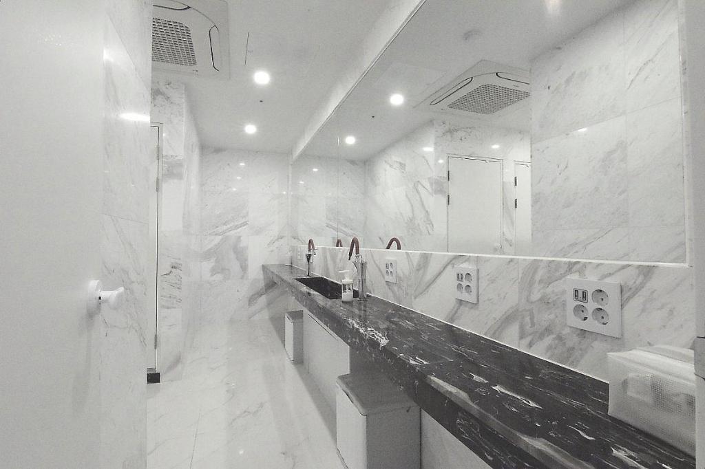 Фото Gwanganli Hotel 1