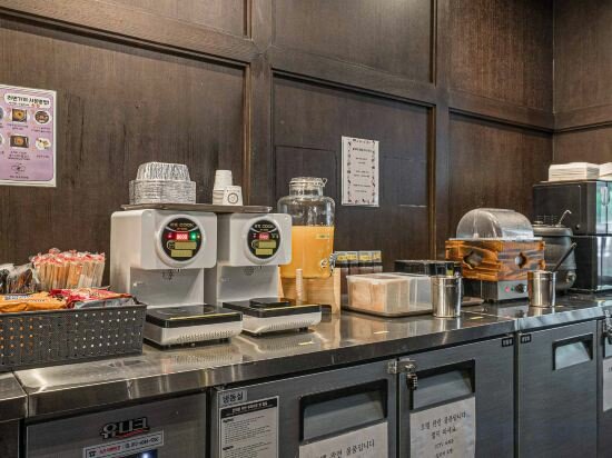 Фото Hanam Aloha Hotel