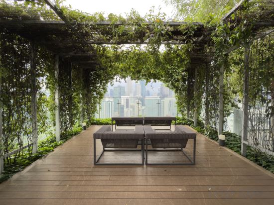 Фото Ceylonz Suite Kuala Lumpur, Roam