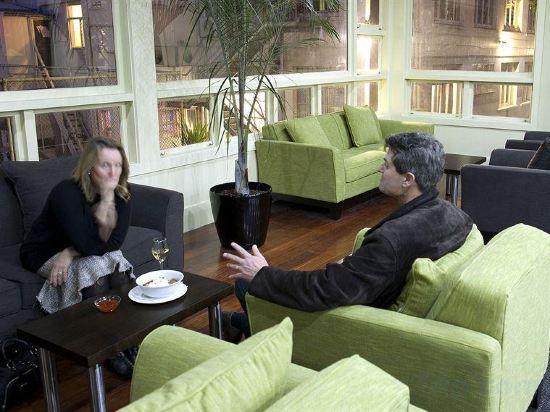 Фото Kiwi International Hotel