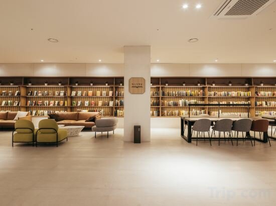 Фото Chestertons Sokcho