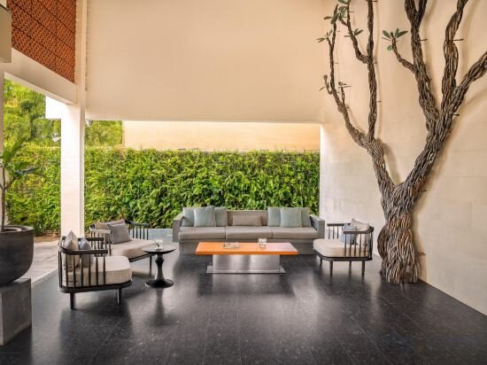 Фото Jetwing Colombo Seven