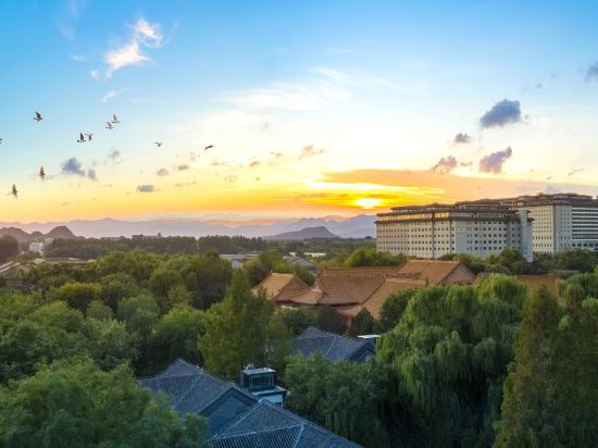 Фото Jiu Hua SPA & Resort