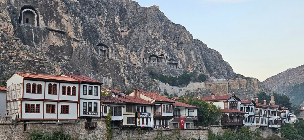 Landmark, attraction Amasya Yaliboyu Houses, Amasya, photo