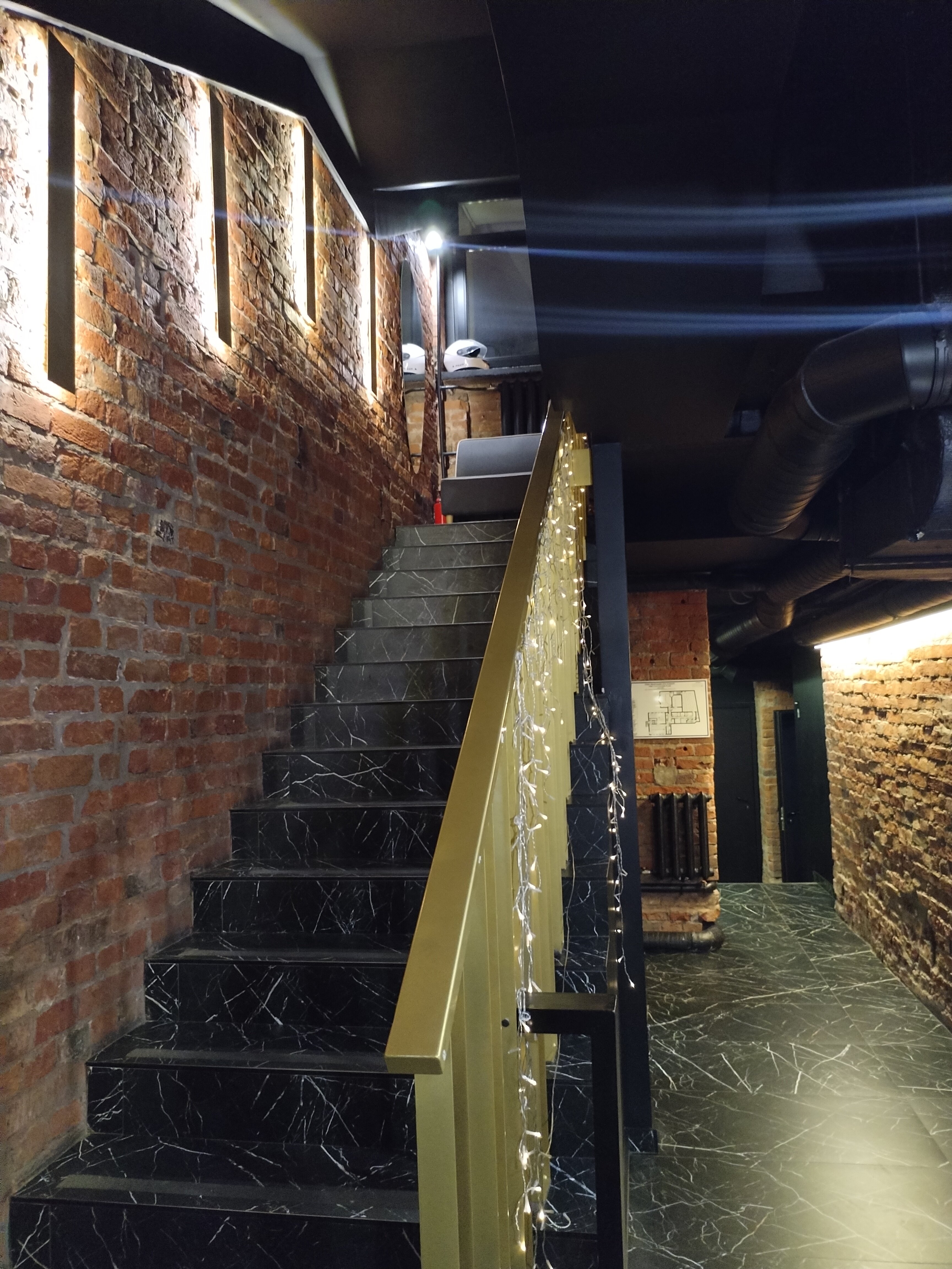 Фото Капсульный лаунж-отель 17/3