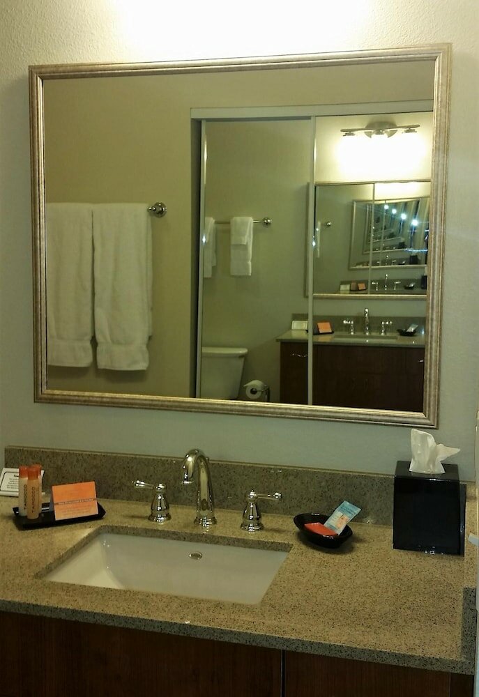 Фото Ledgestone Hotel Elko