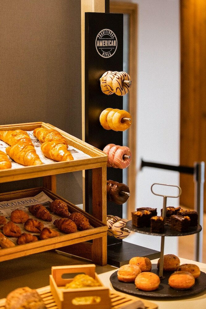 Фото Hotel Well and Come Barcelona 