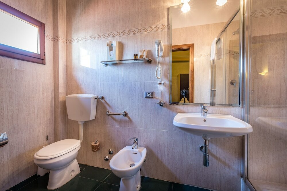 Фото 65383231006