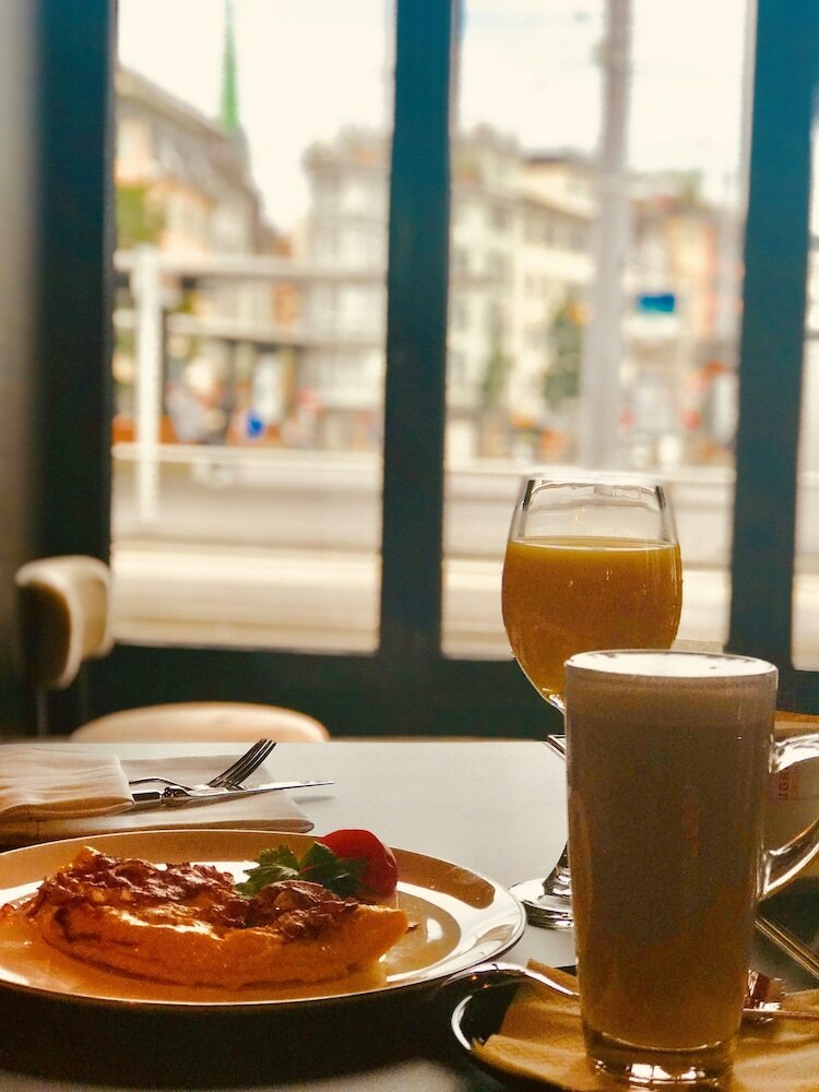 Фото Central Plaza Zurich