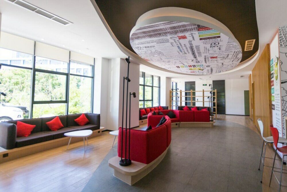 Фото Ibis Wenzhou University Hotel