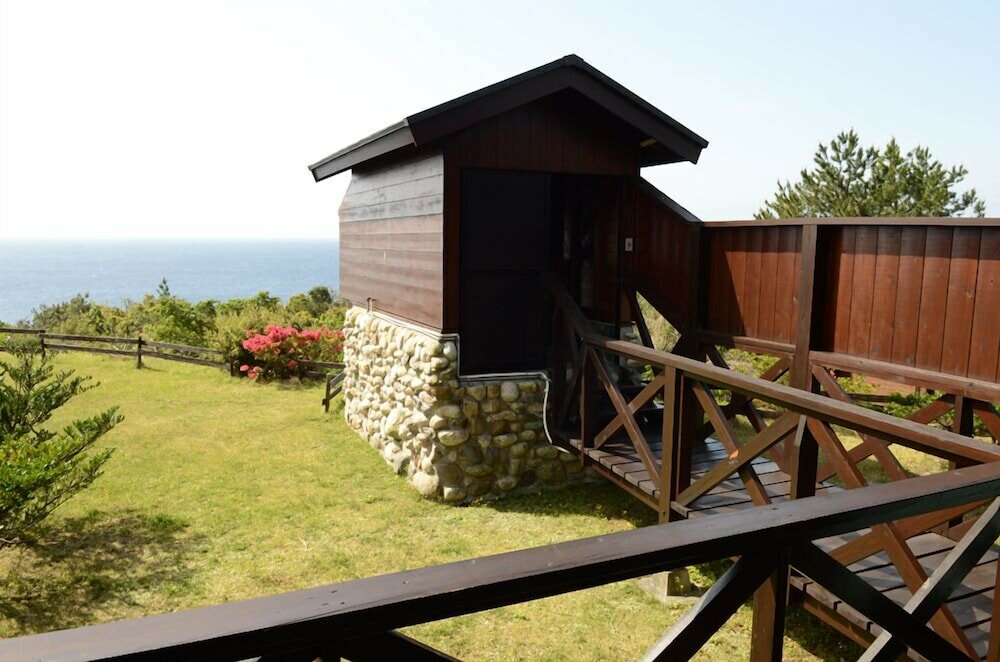 Фото Yakushima Umi-no Cottage Tida