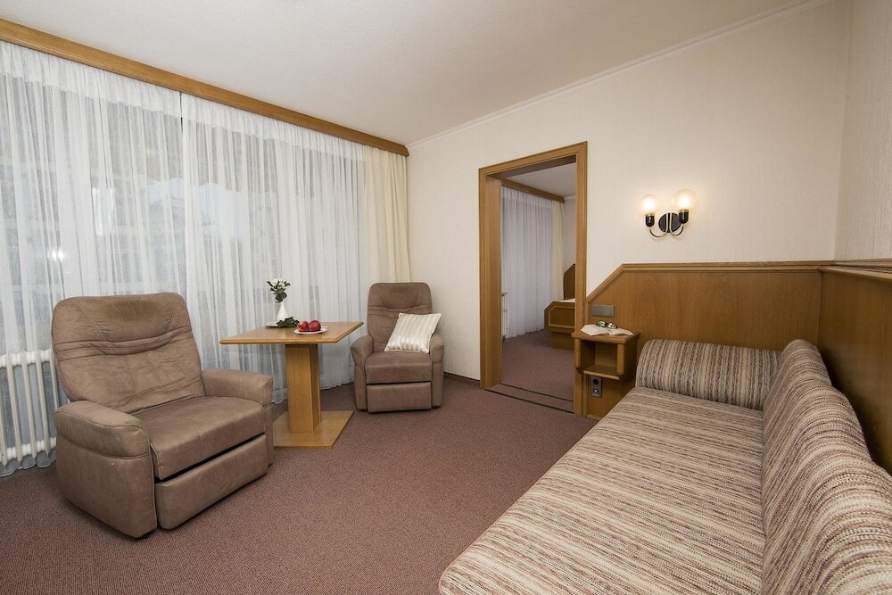 Фото Kurhotel Unter den Linden