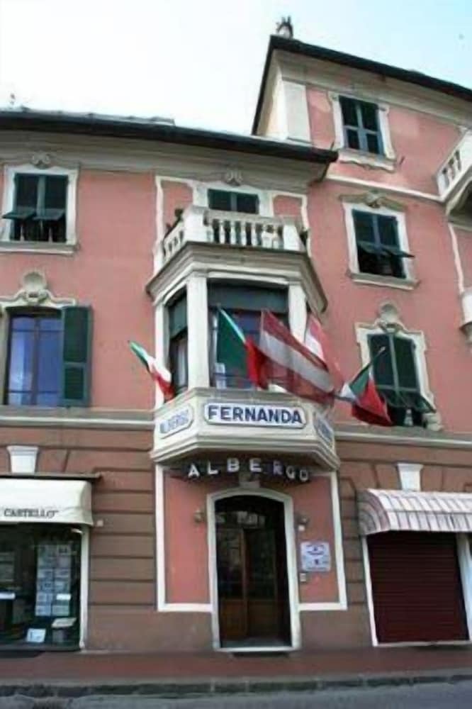 Фото Hotel Fernanda