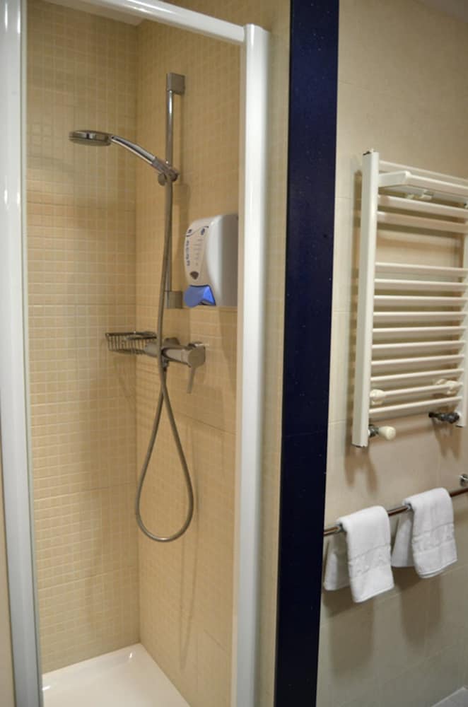 Фото Hostal Apolo