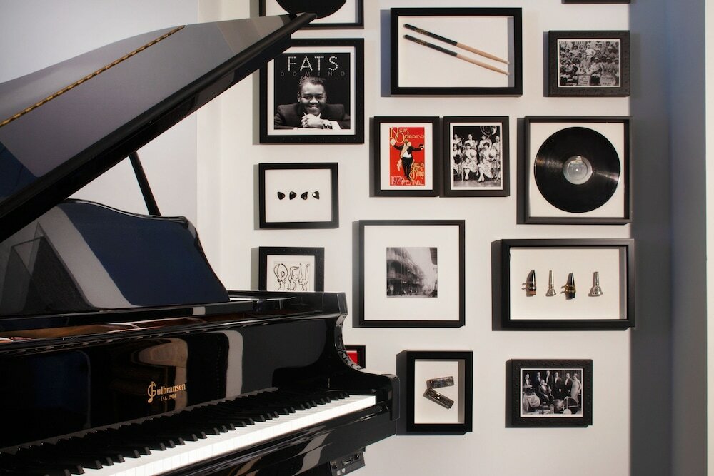 Фото Отель Le Pavillon