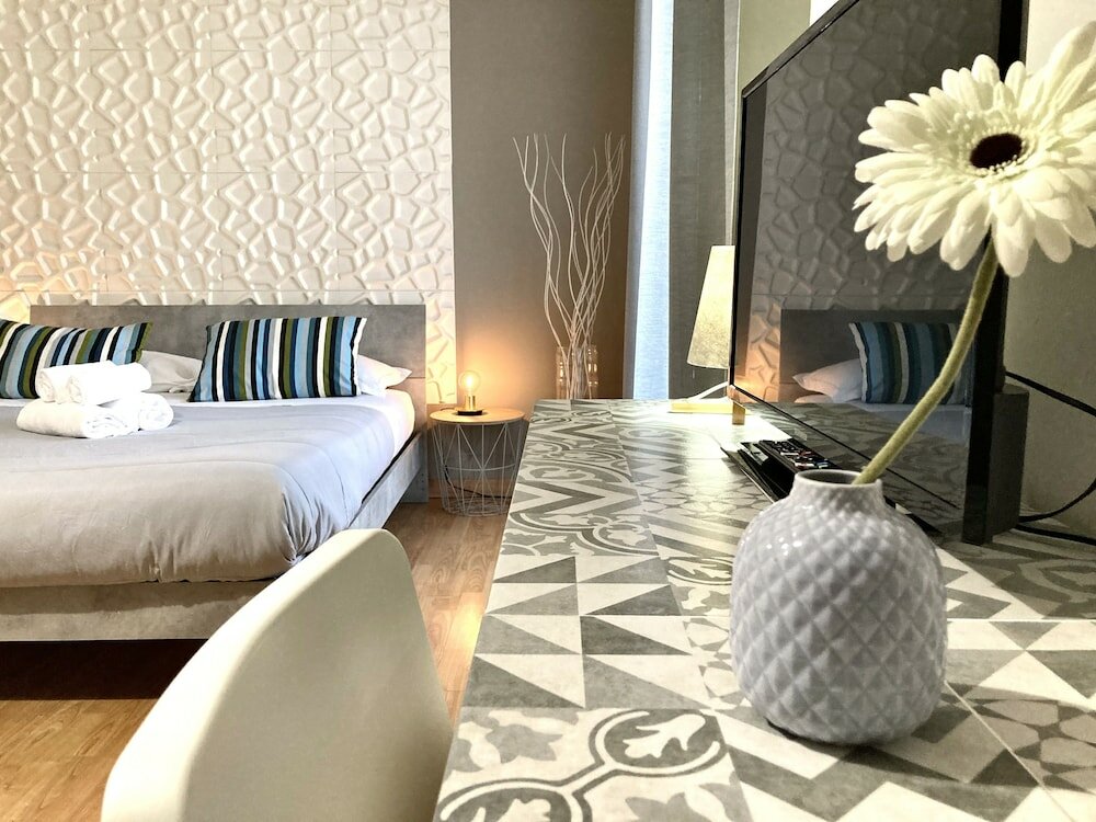 Фото B&b Stesicoro InHabit- Guesthouse City Center