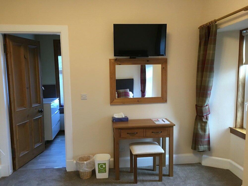 Фото Rossmount Guest House