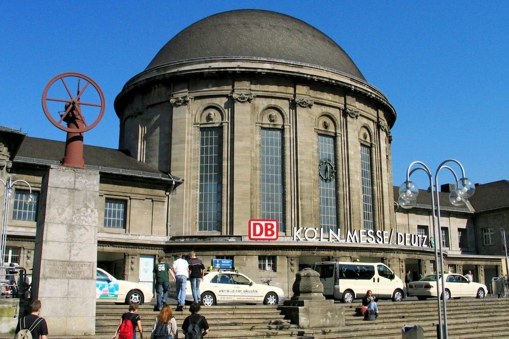 Фото отеля 3