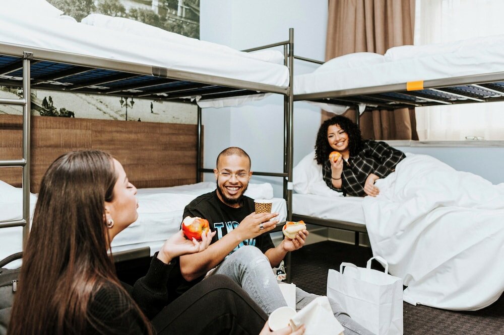 Фото Rotterdam Teleport Hotel