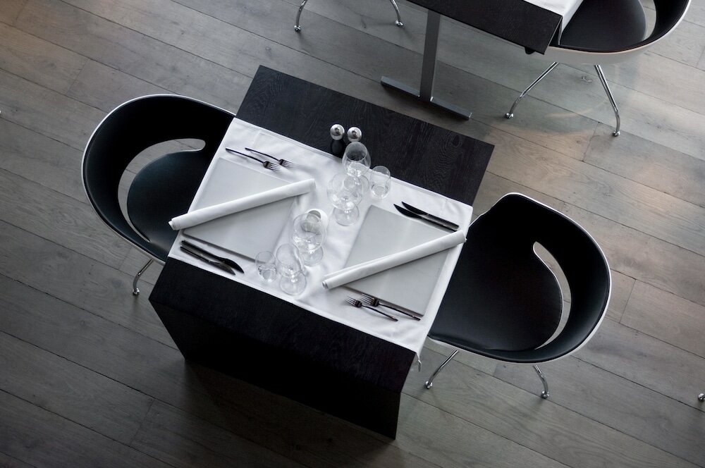 Фото Carbon Hotel - Different Hotels