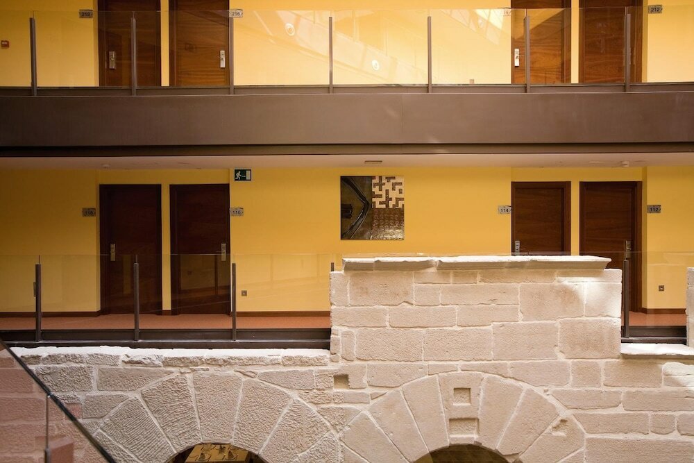 Фото F&g Logroño Hotel