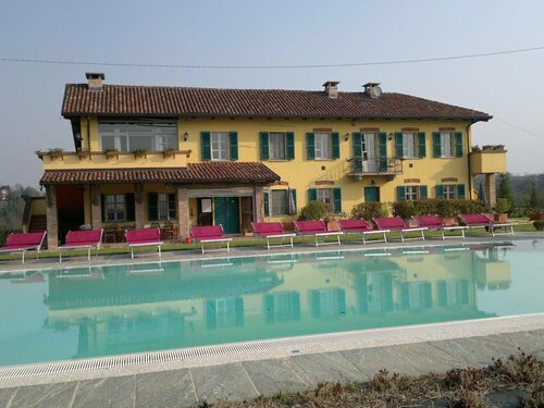 Внешний вид отеля Cascina Desderi в Асти, фото 1