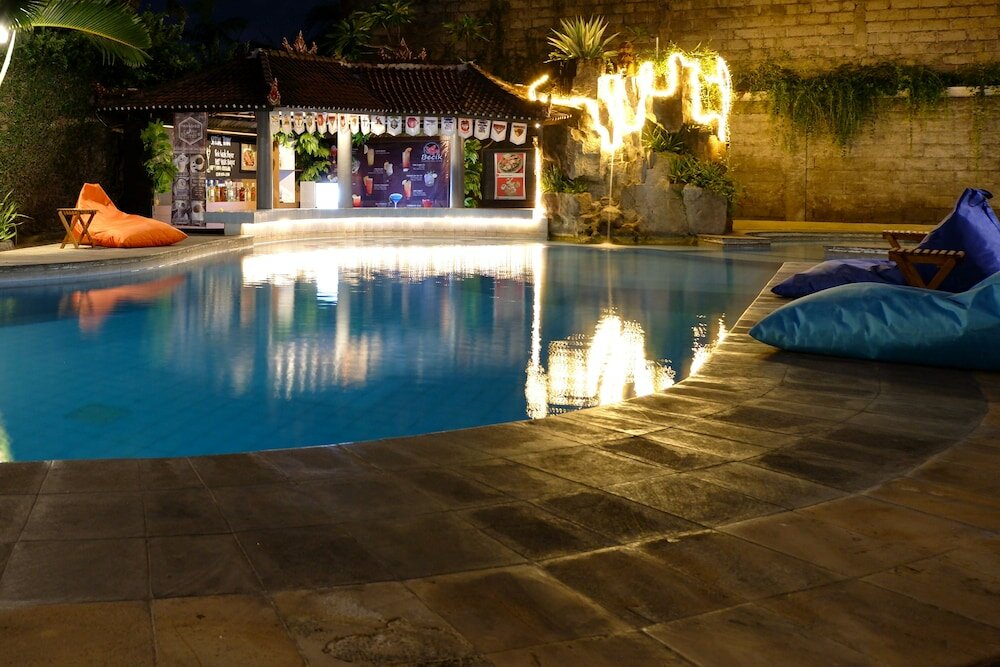 Фото Seminyak Paradiso Hotel