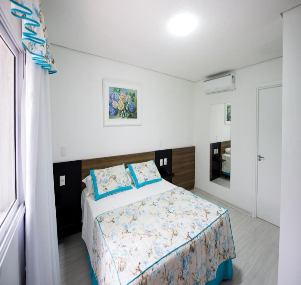 Фото Sky Premium Hotel