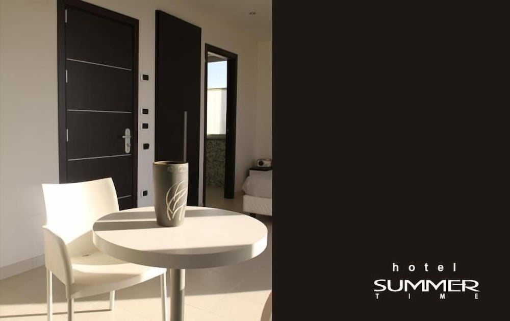 Фото Hotel Summertime