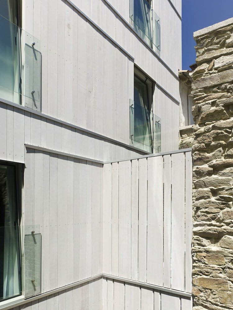 Фото Moure Hotel