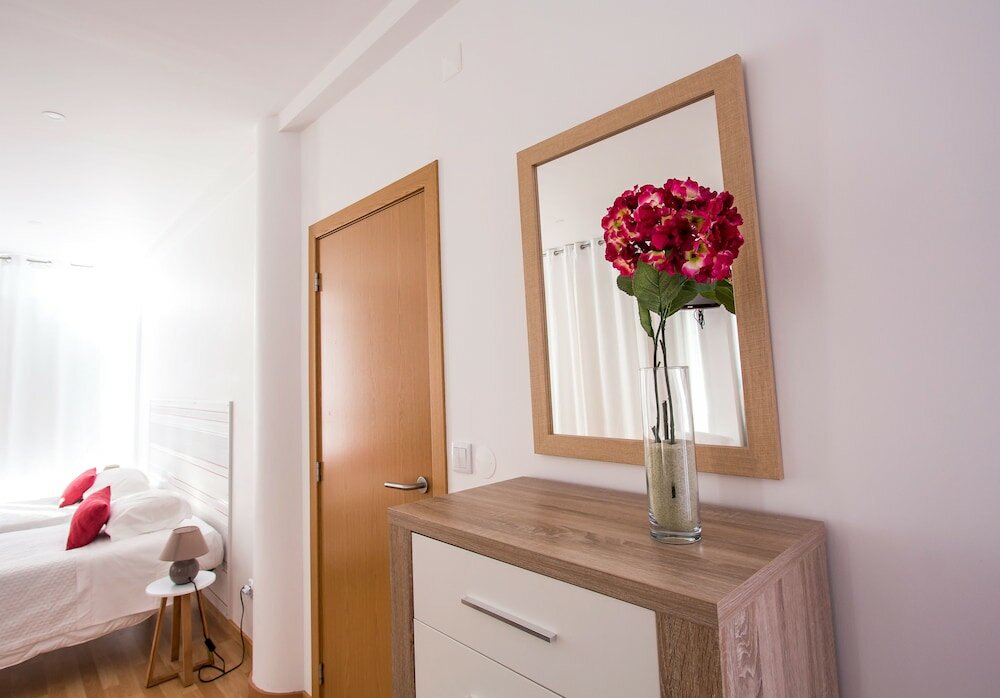 Фото Central Guest House