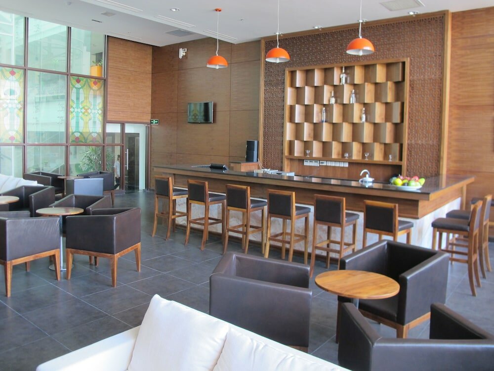 Фото Nhi Phi Hotel