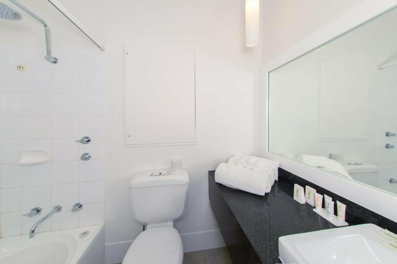 Фото CKS Sydney Airport Hotel
