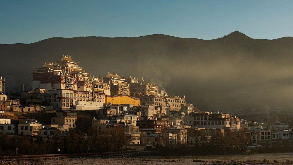 Фото Hotel Indigo Diqing Moonlight City, an Ihg Hotel