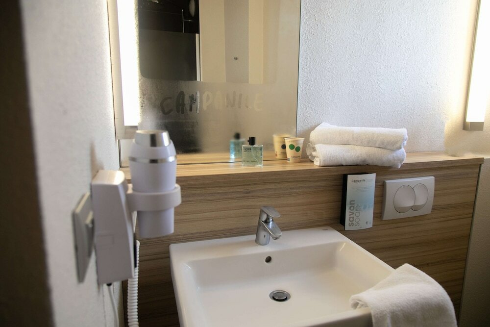 Фото Hotel Campanile Toulouse - Blagnac Aéroport