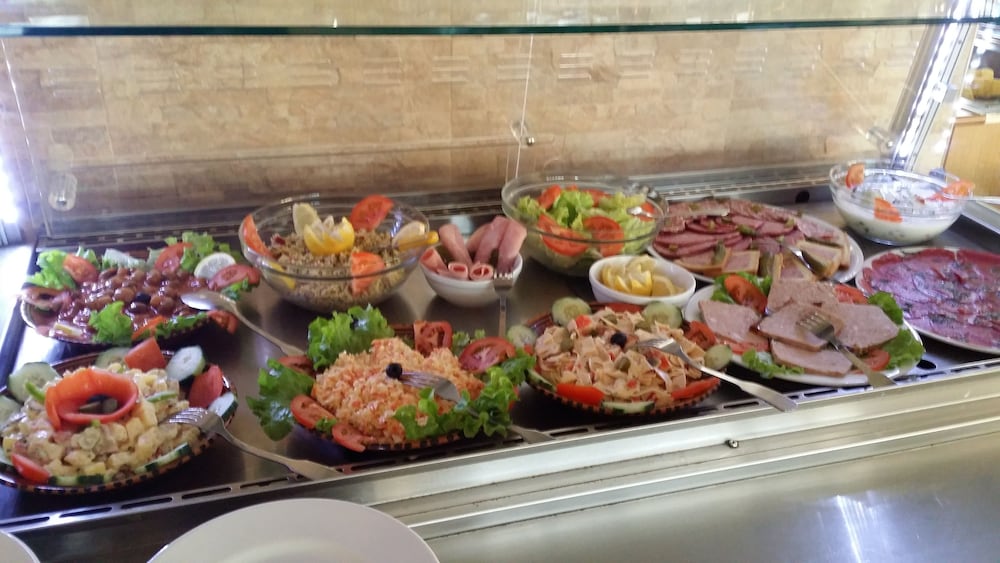 Фото Euro Hotel Paris Creteil