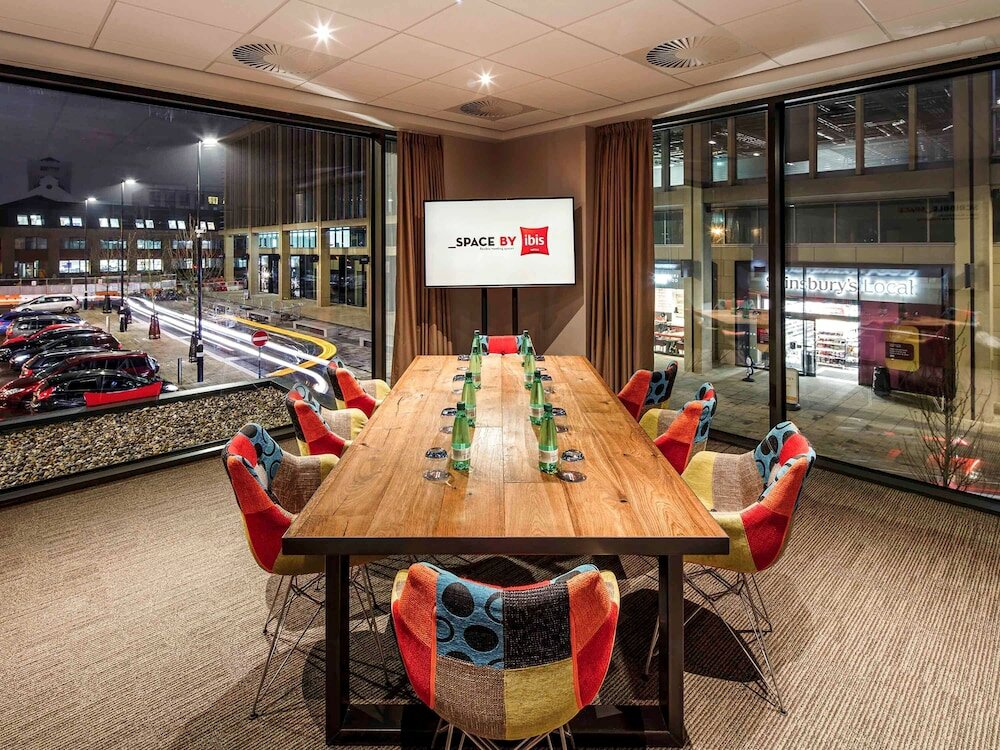 Фото Ibis Cambridge Central Station